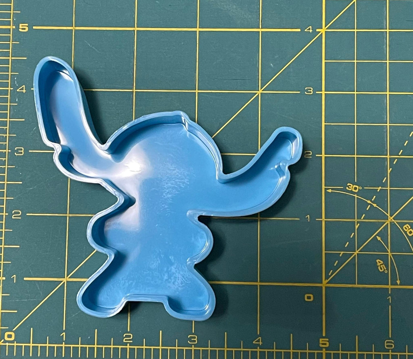 Blue Alien Freshie Mold
