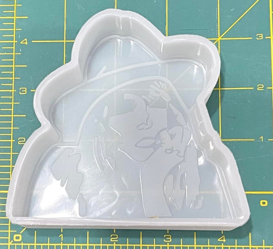 Beth Freshie Mold